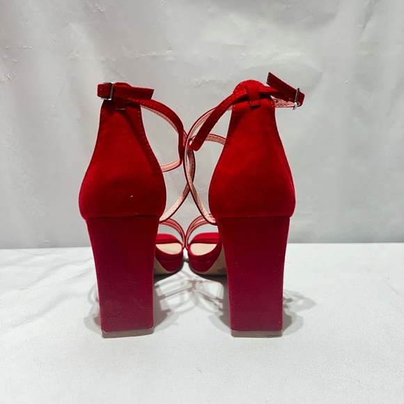 Red Strappy Block Heel Chinese laundry heel - Picture 5 of 7